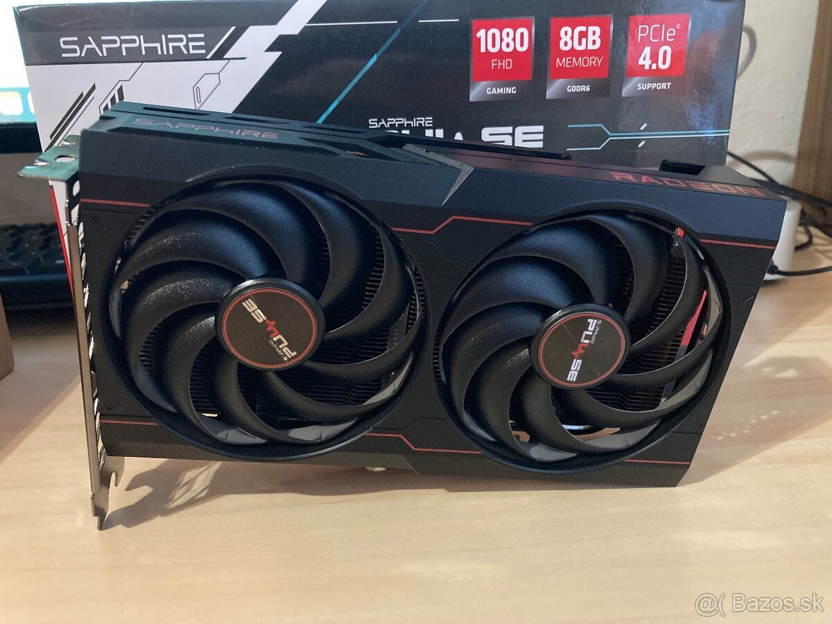 Sapphire AMD Radeon RX 6600 - 2
