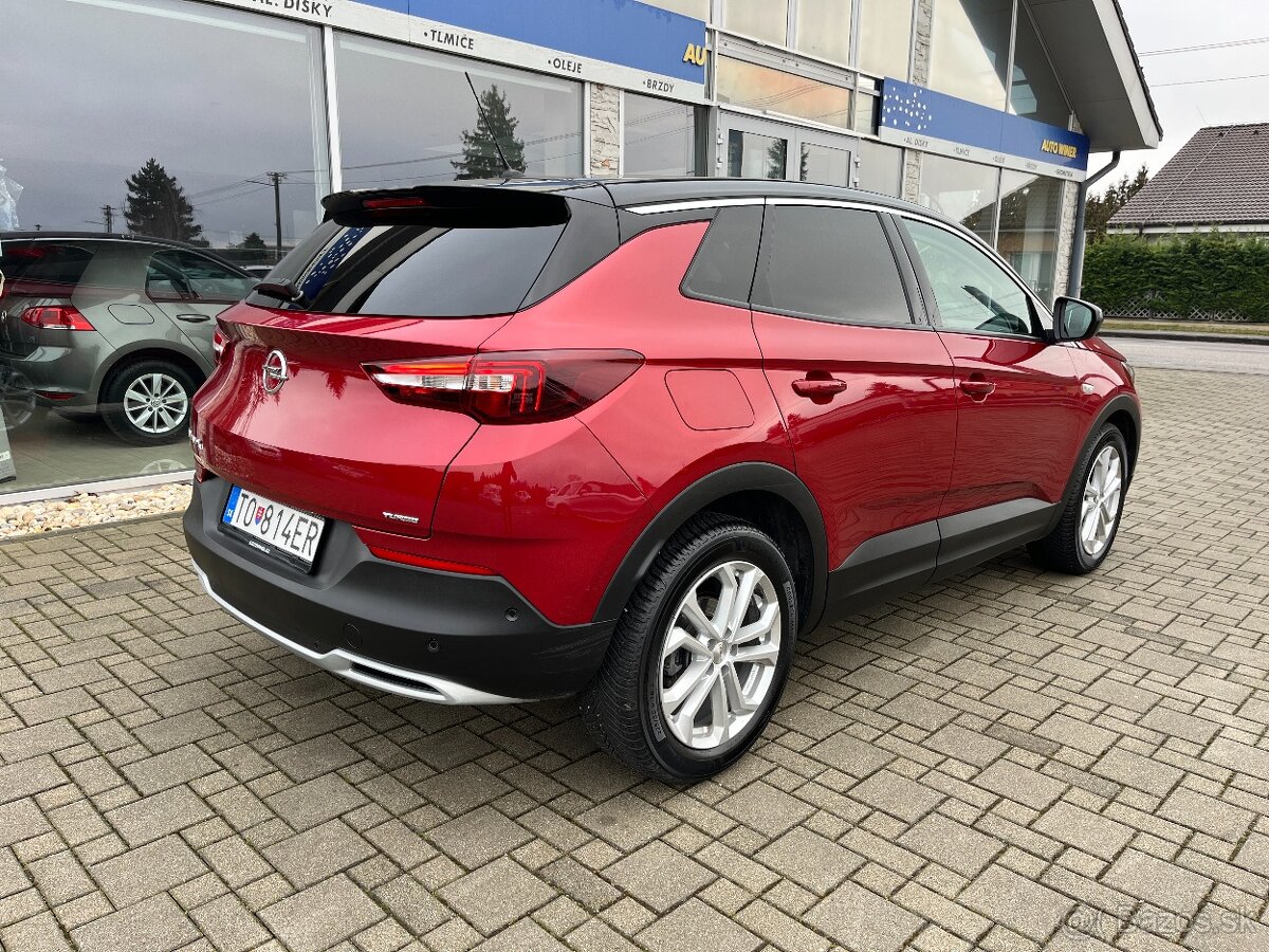 Opel Grandland AUTOMAT Benzín - 2