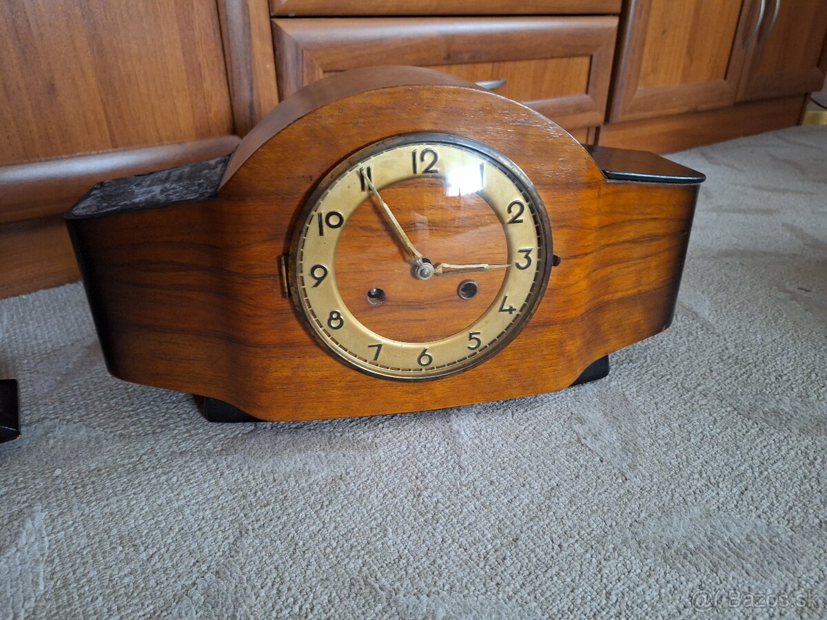 Staré krbové hodiny - 2