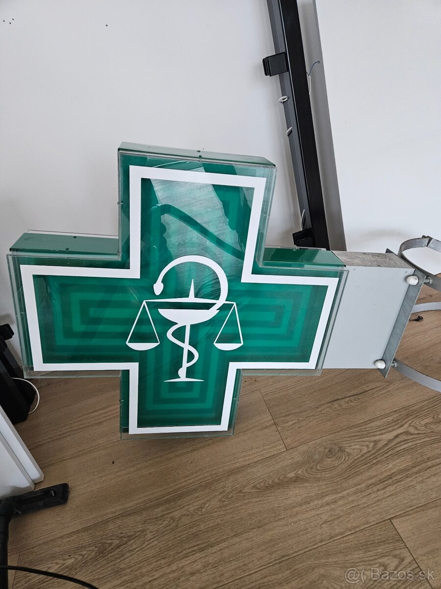 Lekárenský kríž - 2