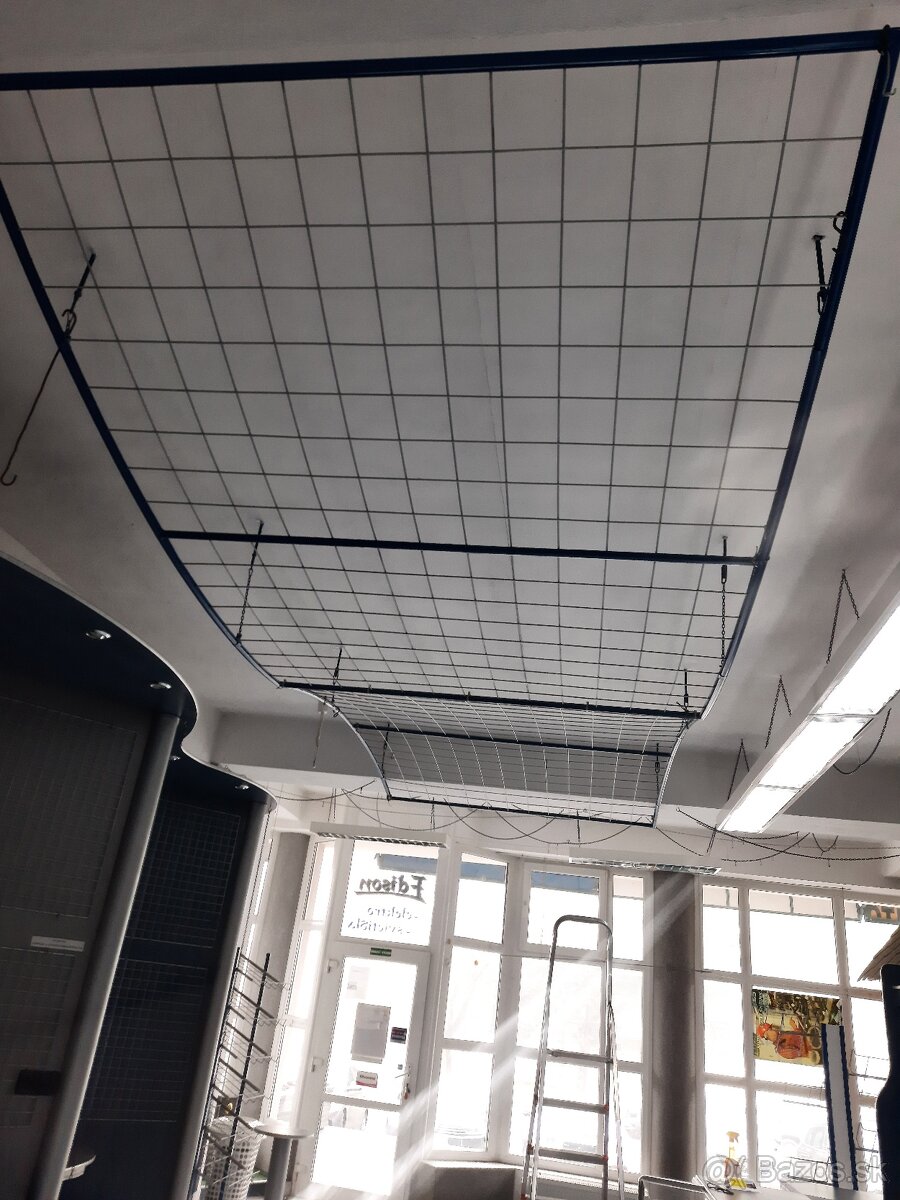 kovové výstavné siete - 2