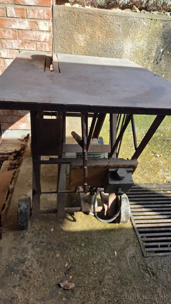 Cinkulár - stolná píla - 2