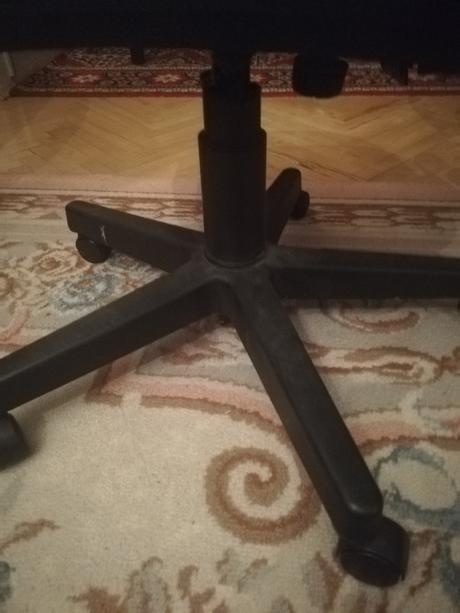 Kancelárska stolička - 2