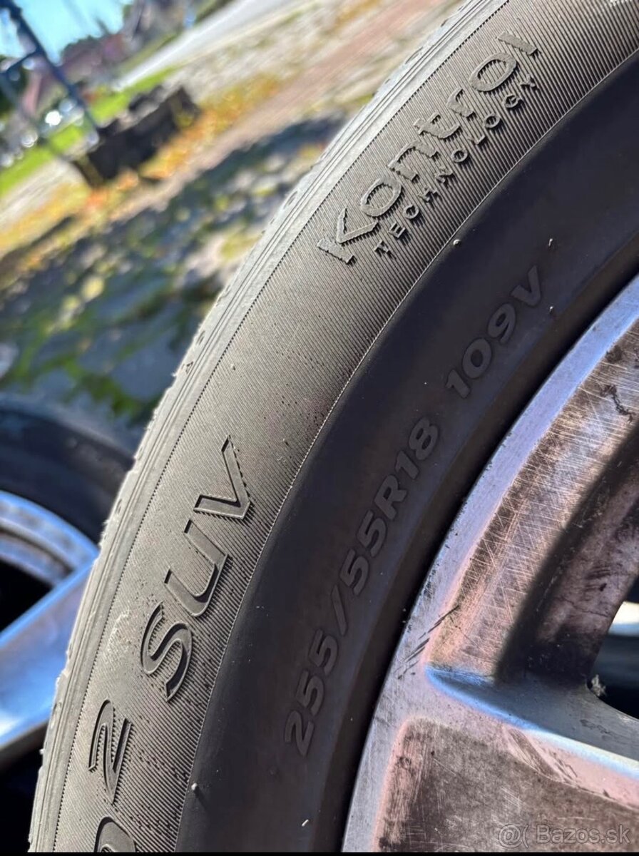 255/55 R18 original BMW - 2