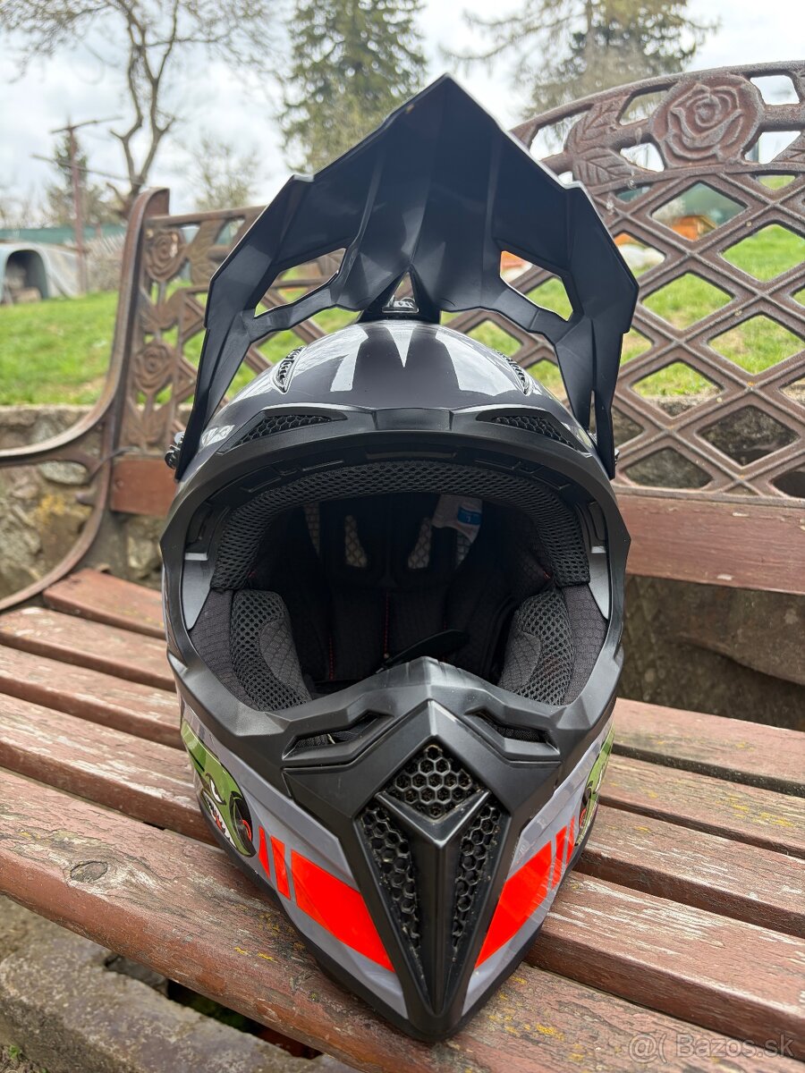 Motocross prilba IMX - 2