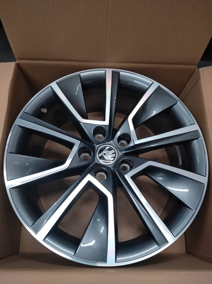 18" alu BRAGA originál ŠKODA. - 2