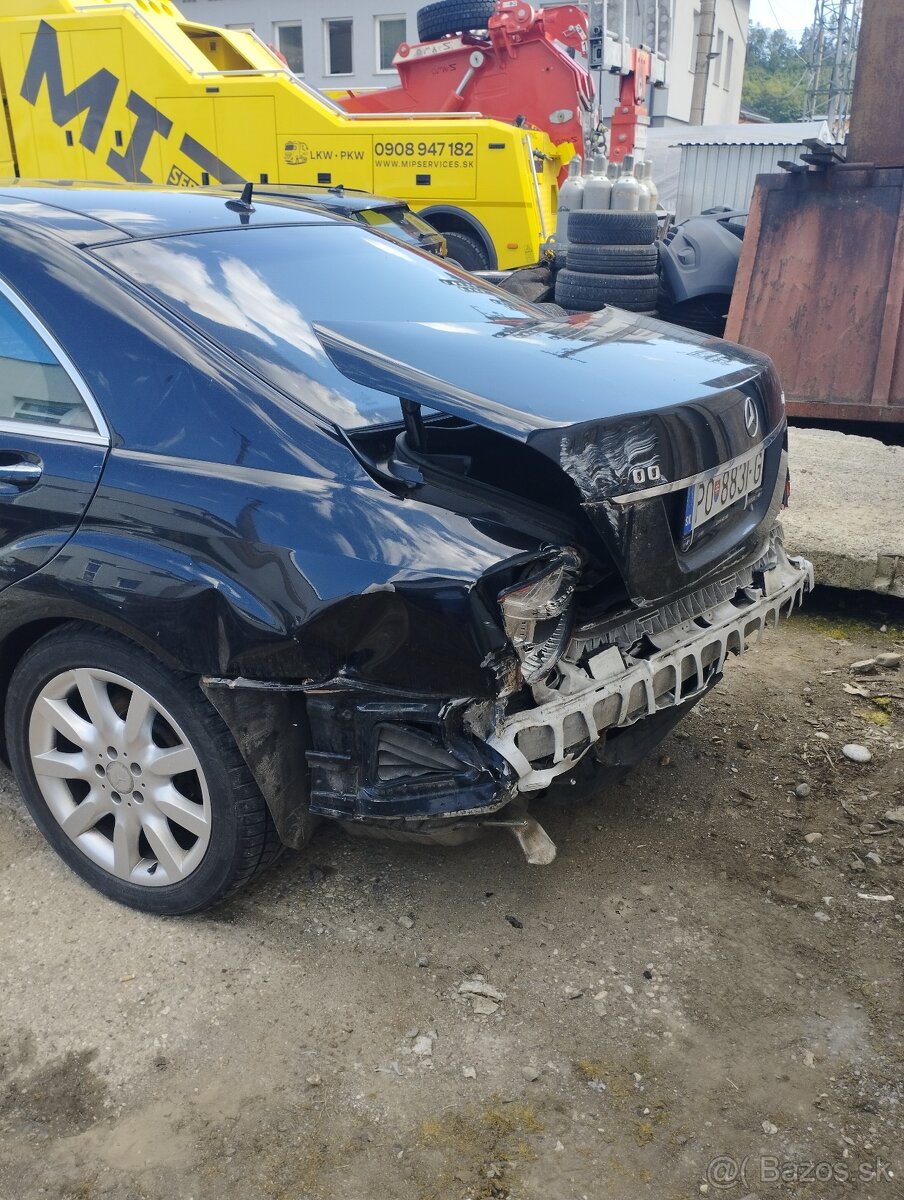 Predám vrak auta vcelku - 2