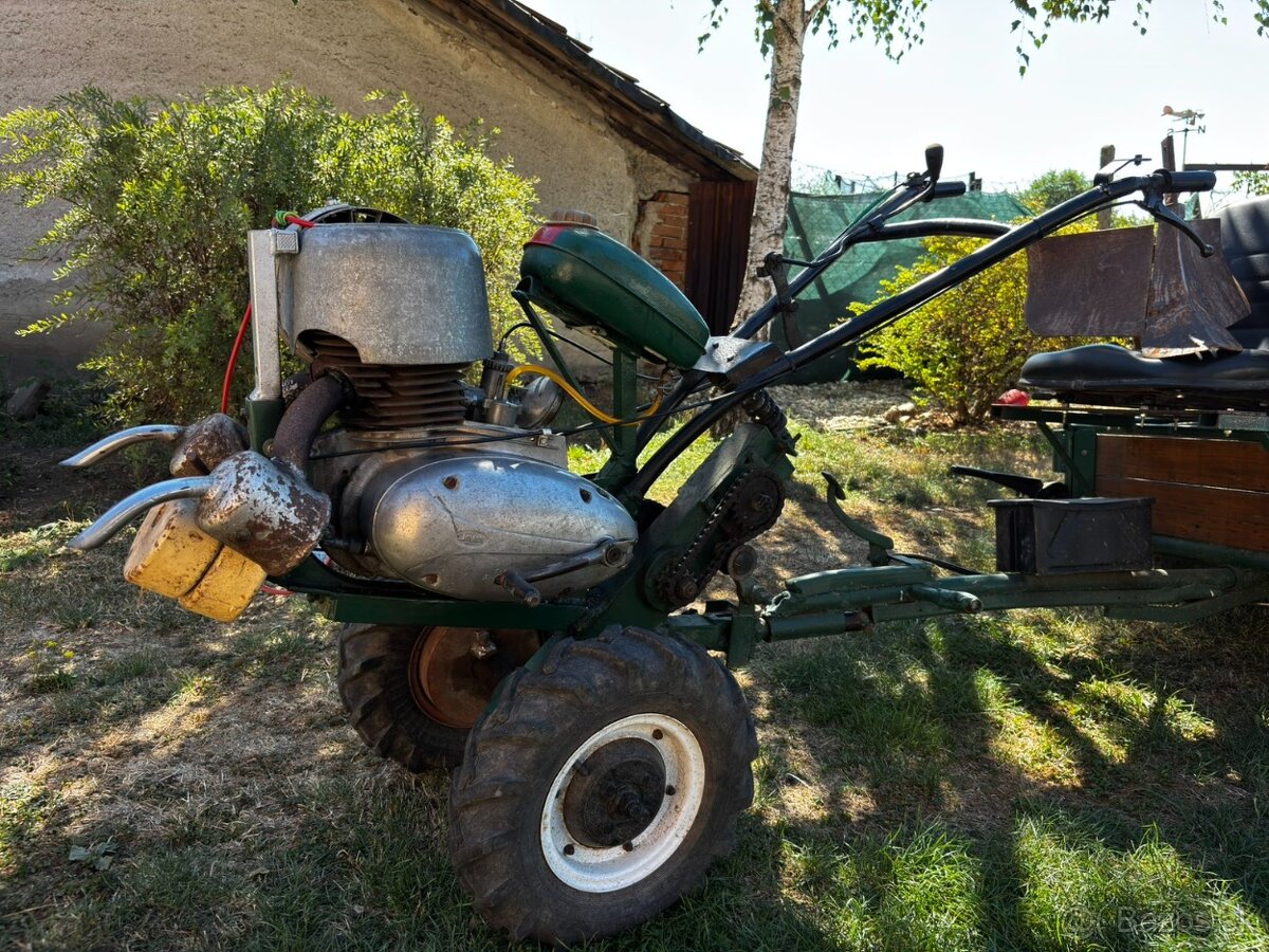 Malotraktor domácej výroby - 2