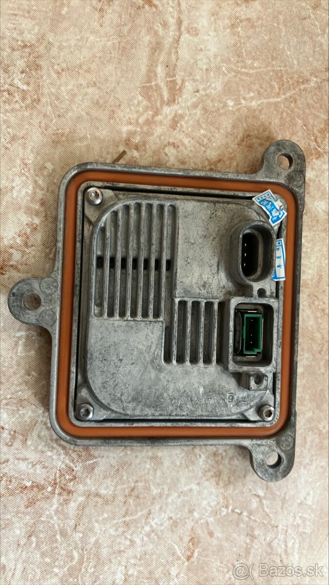 Xenónová riadiaca jednotka, štartér xenónu 10R-044663 - 2