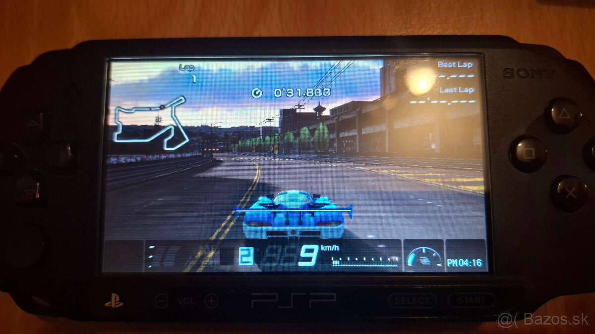 Playstation Portable (PSP) Street s hrami - 2