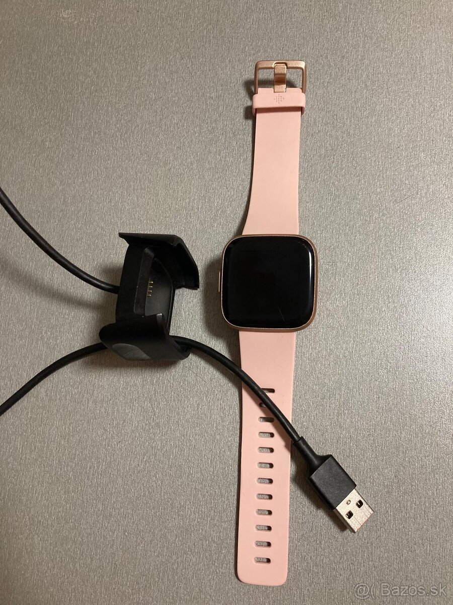 Smartwatch FitBit versa 2 - 2