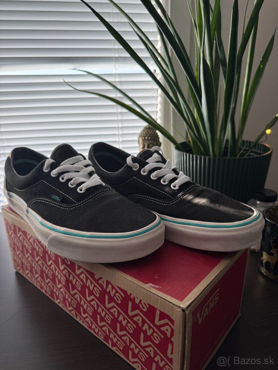 Vans Tenisky - 44 - 2