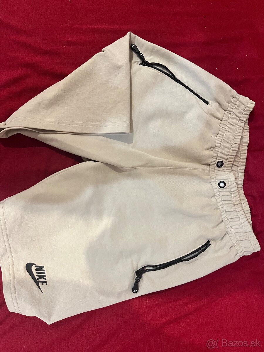 Nike šortky - 2