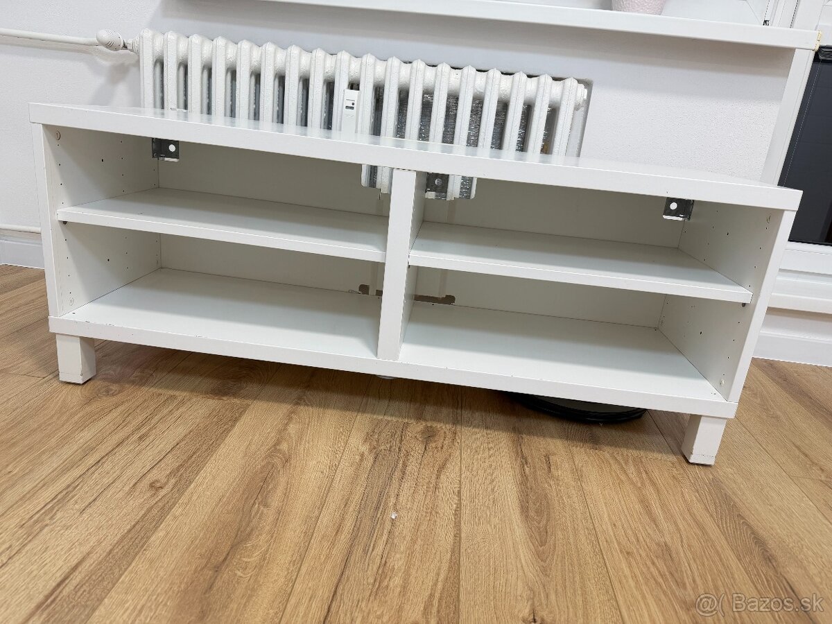Stolík pod tv - Ikea Besta - 2