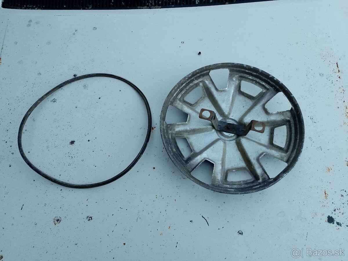 predám puklicu na škoda 110r - 2