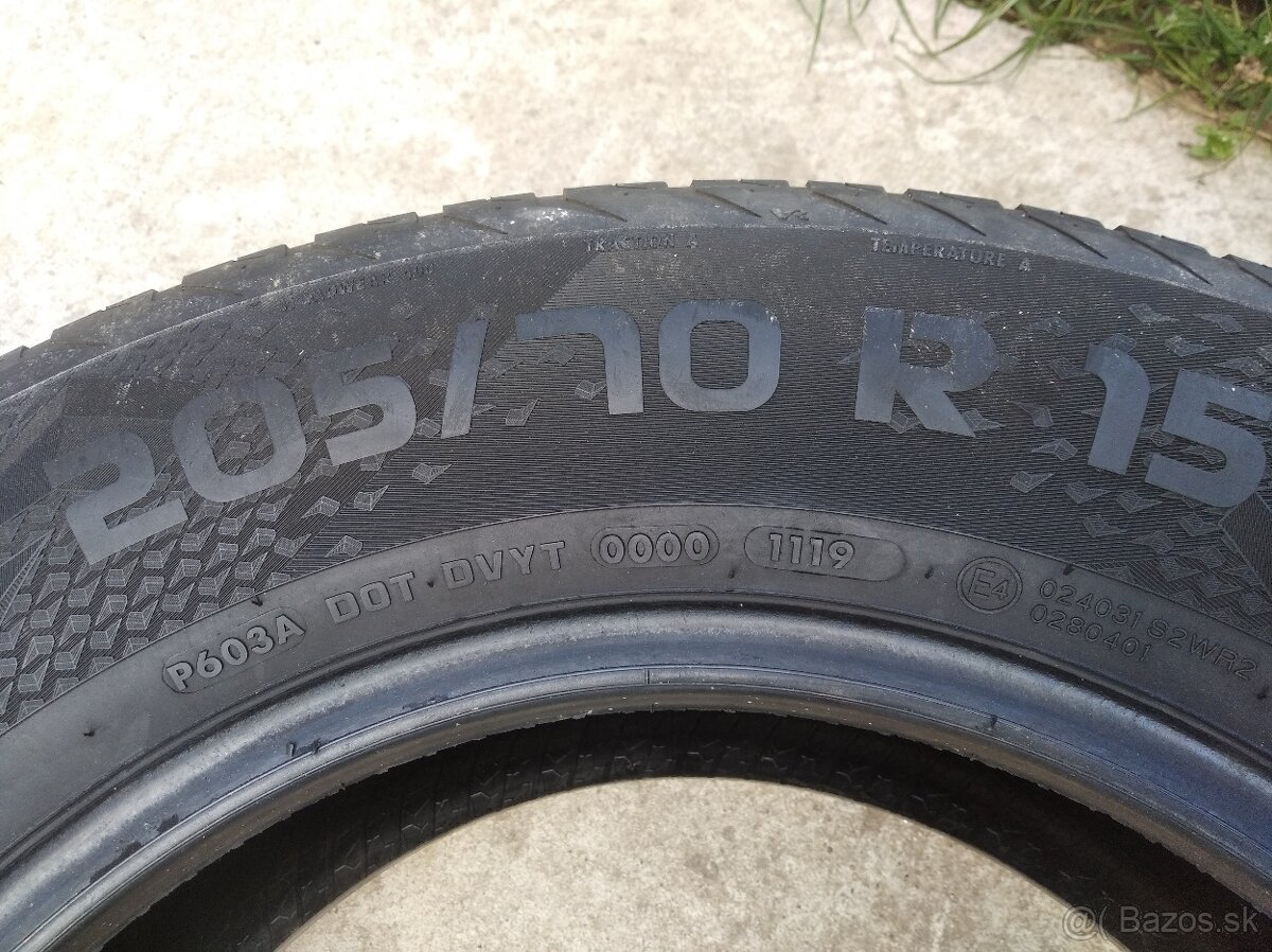 205/70 R15 - 2