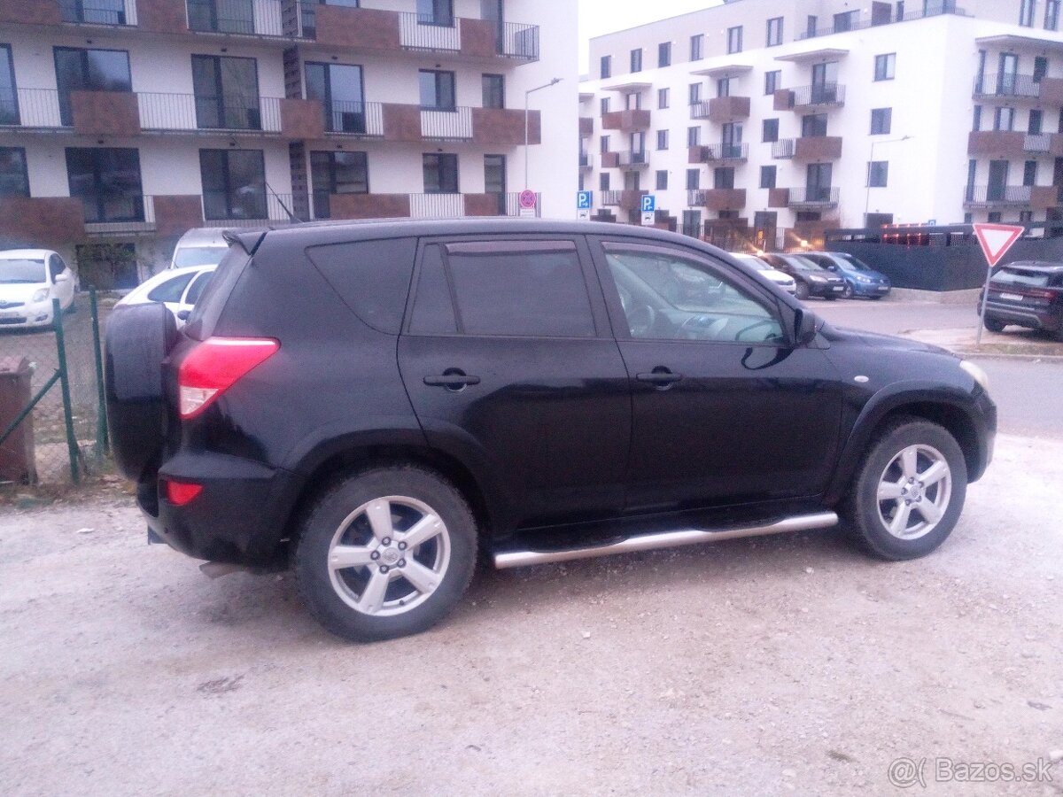 Toyota rav4 2,2 d-cat 130 kW - 2