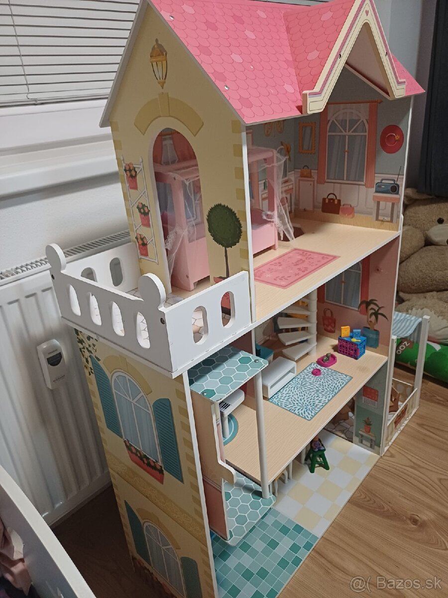 Predáme domček pre bábiky Woody - 2