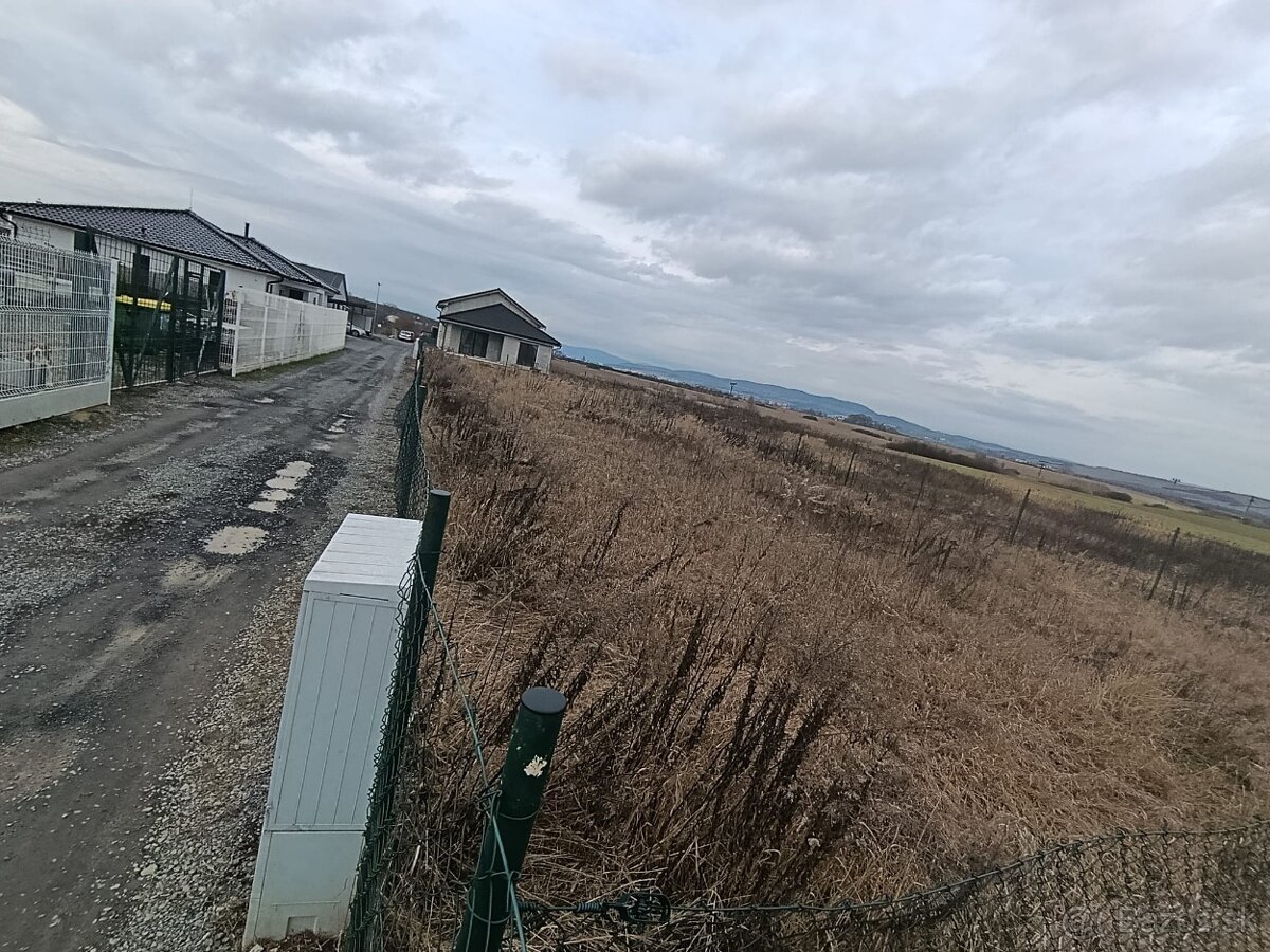 Pozemok na predaj - 2