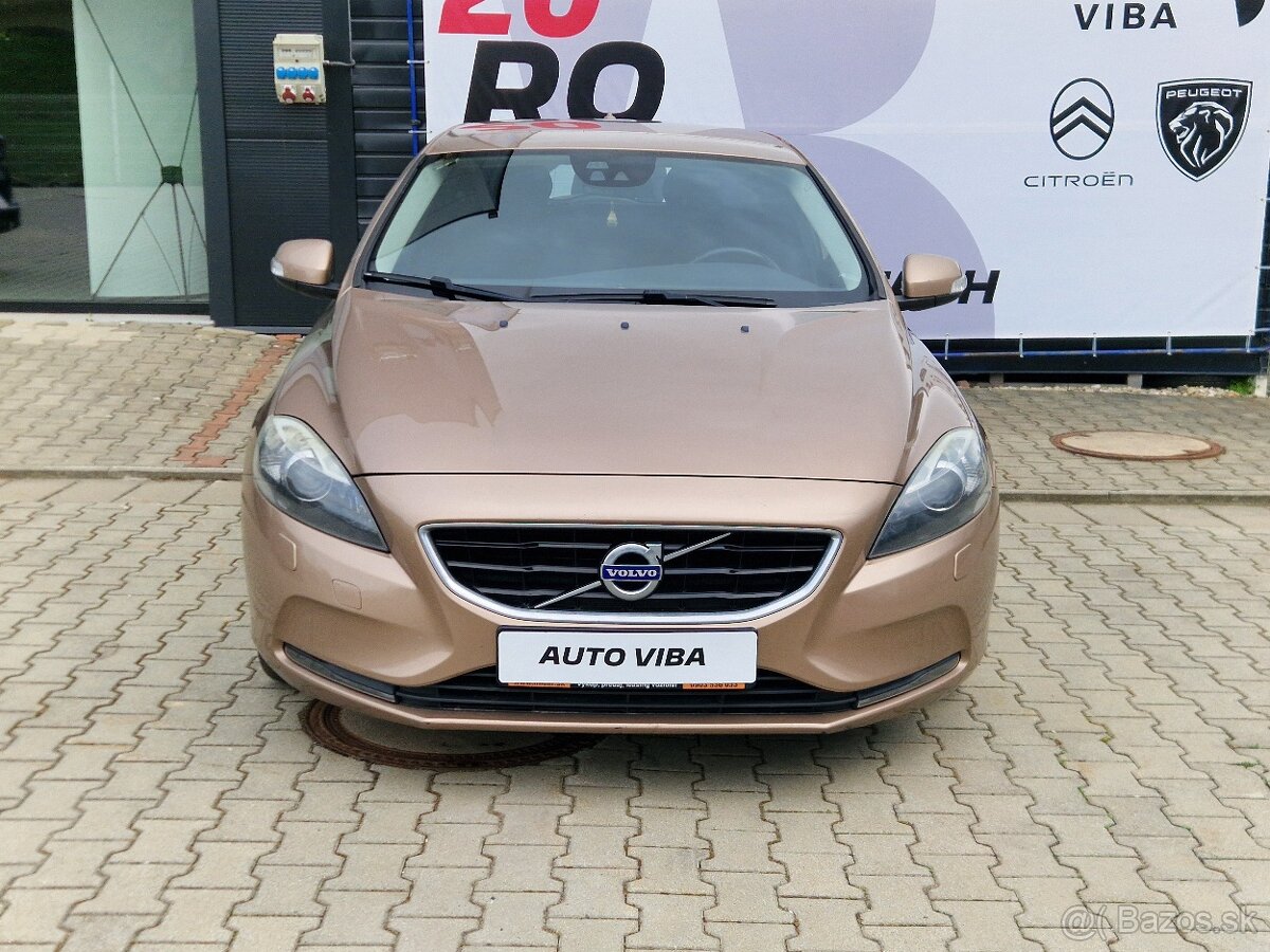 Volvo V40 - 2