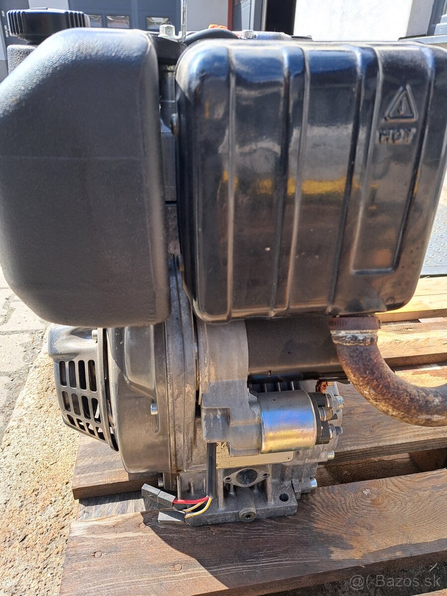 Motor Diesel Lomabrdini 15LD440 - 2