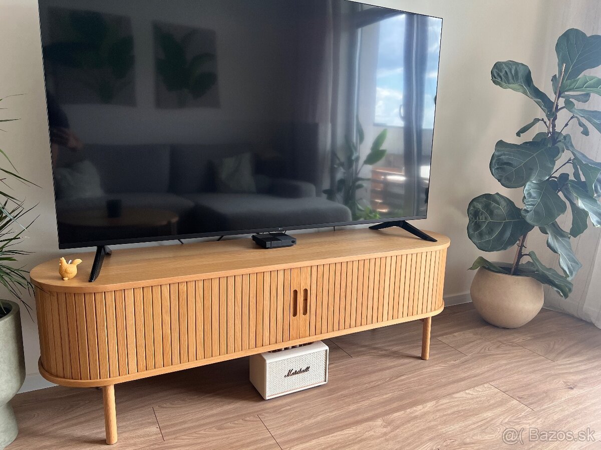 TV skrinka - 2