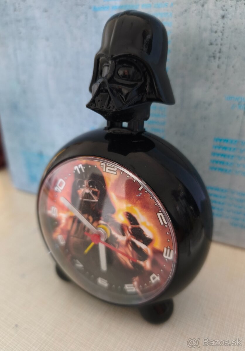 Star Wars - Darth Vader - hodiny s budíkom - 2