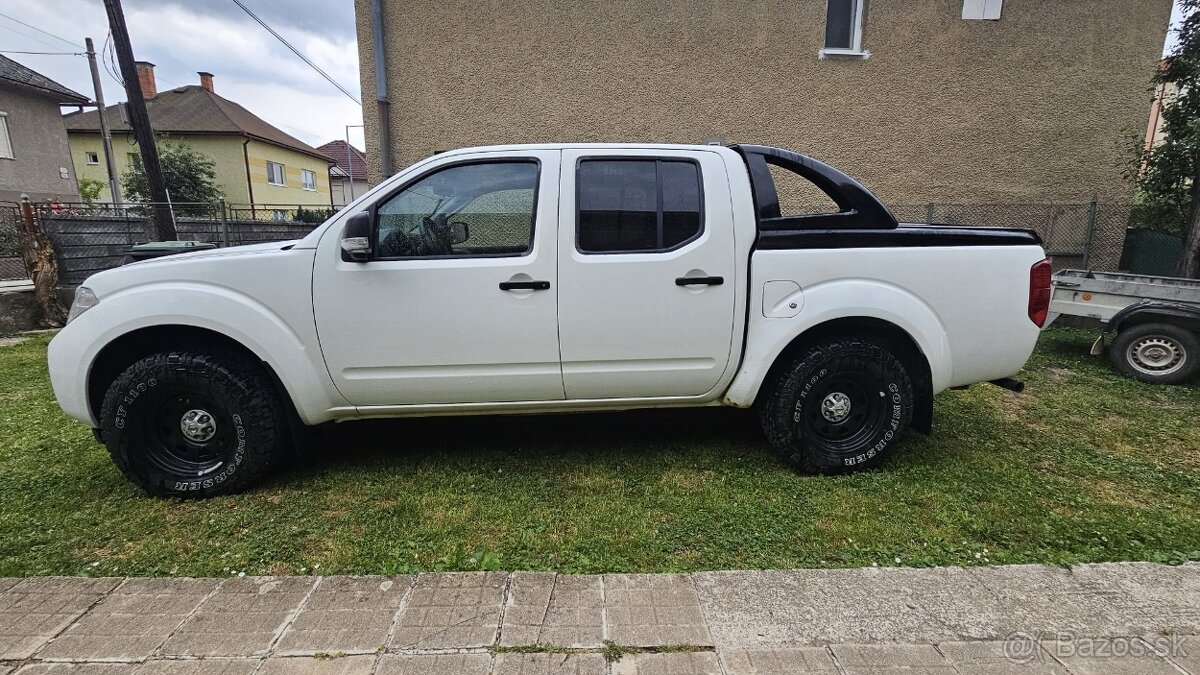 Nissan Navara D40 2.5 140kw - 2