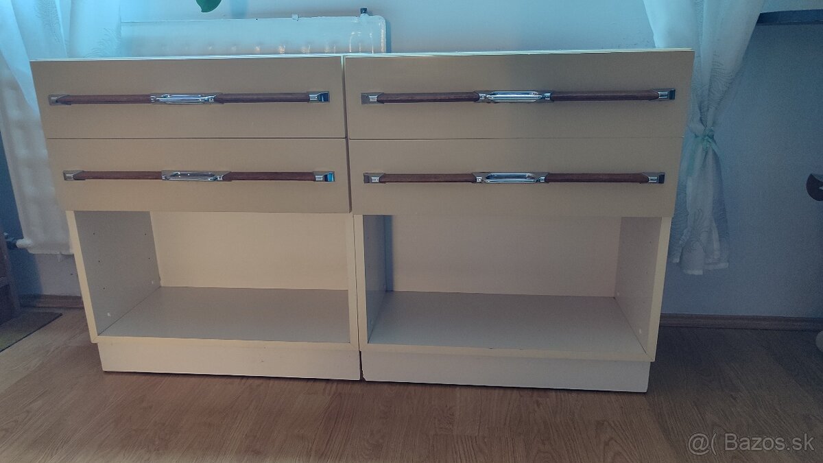 Nočné stolíky Mimóza 2 ks - 2