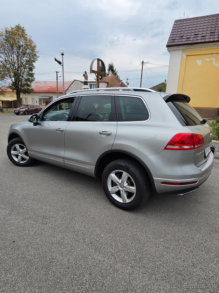VW Touareg 3,0Tdi - 2