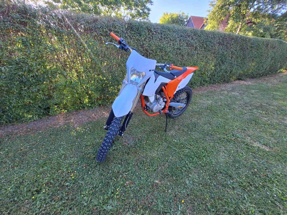 Pitbike minirocket pitrock 250