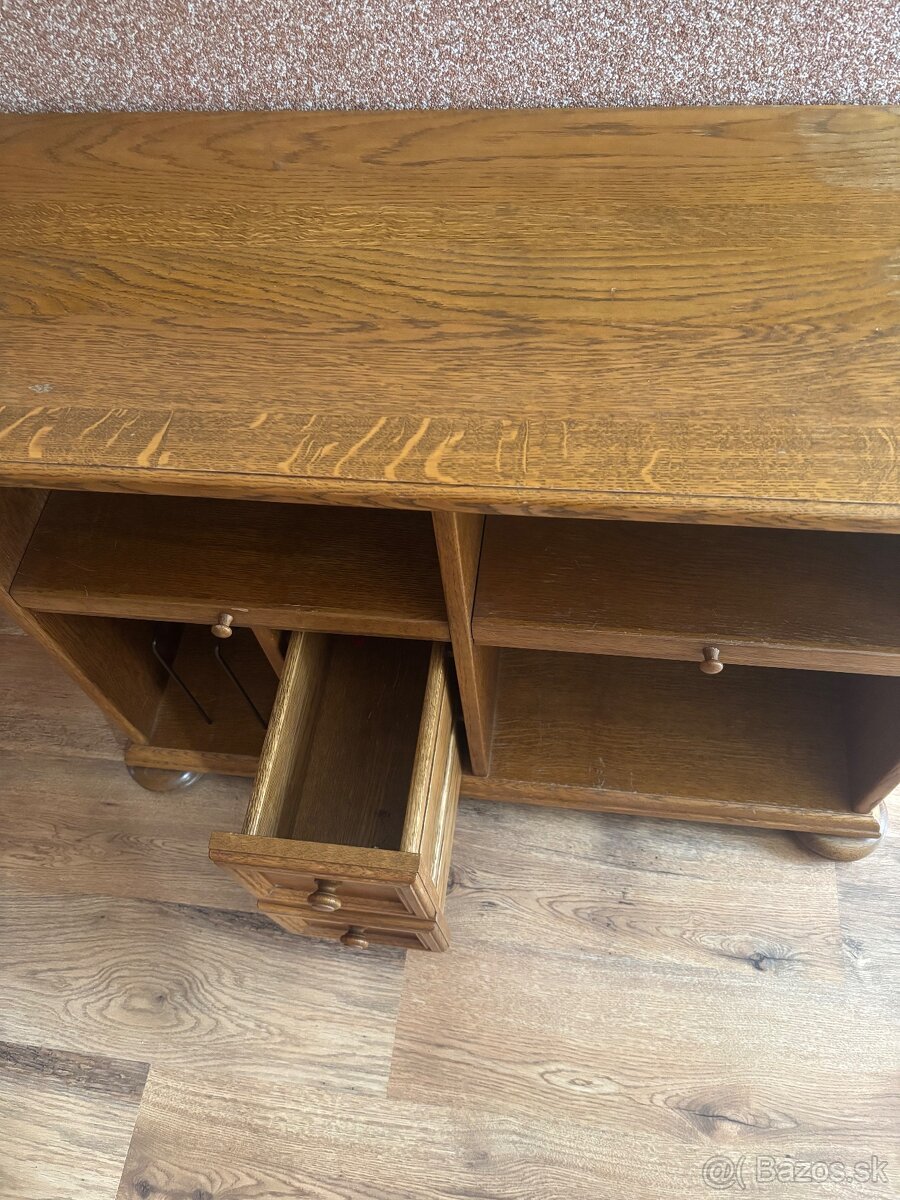 Skriňa pod televízor - 2