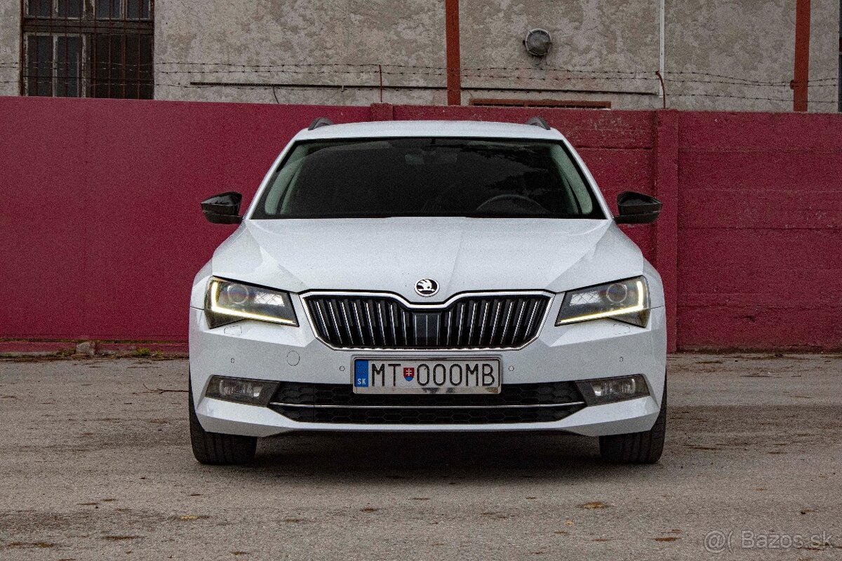 Škoda Superb Combi - 2