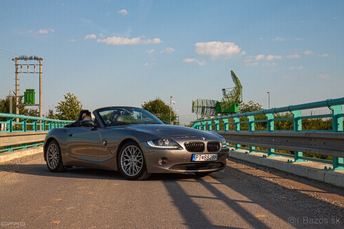 BMW Z4 E85 3.0i - 2