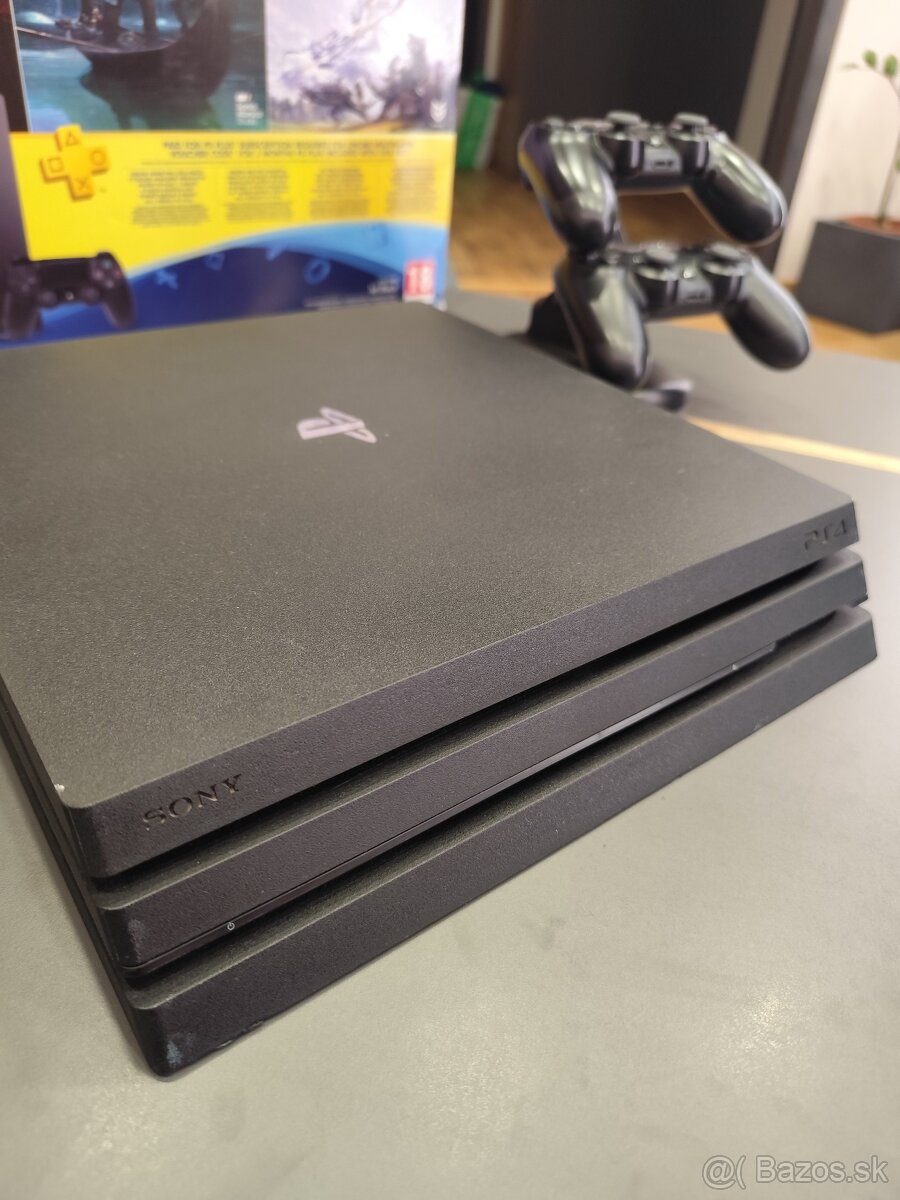 PS4 Pro 1TB - 2
