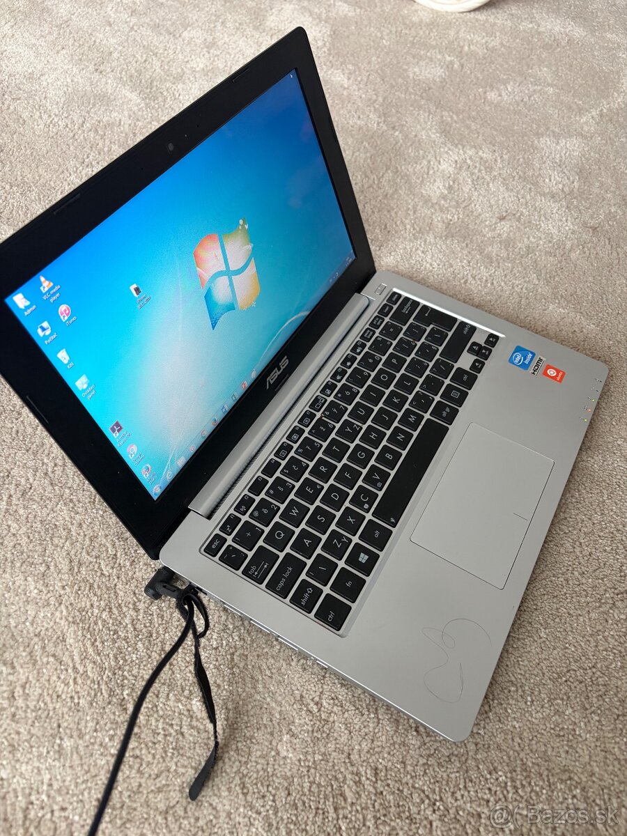 Notebook ASUS X201E - 2