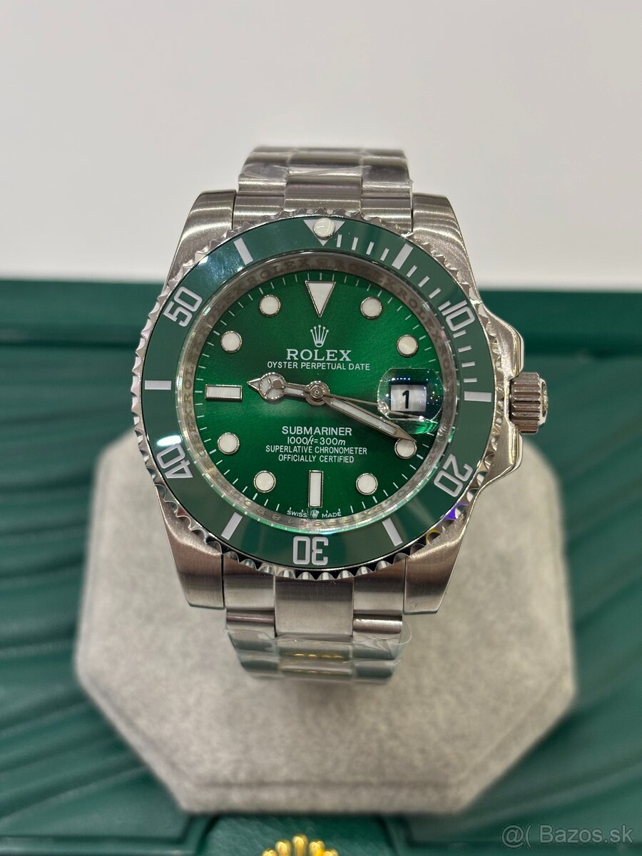 Rolex Submariner Date, HULK, Nové, 41mm - 2