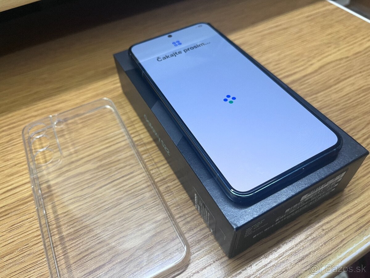 Samsung Galaxy S22 128GB - 2