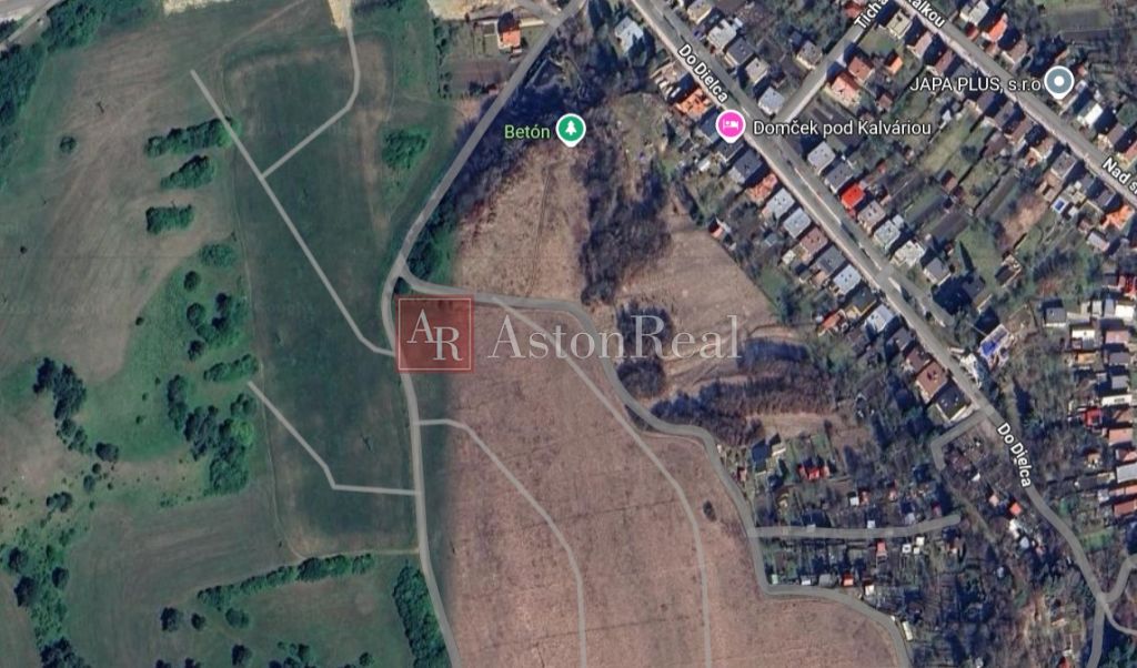 PREDAJ: Stavebný pozemok 696 m², Ružomberok - Do Dielca - View 2