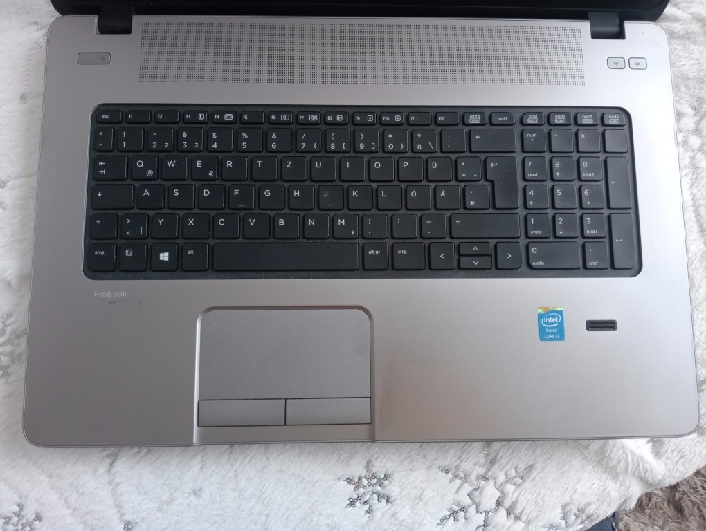 predám Hp probook 470 g1 , Intel i3 , 4gb ram , Win 7 - 2