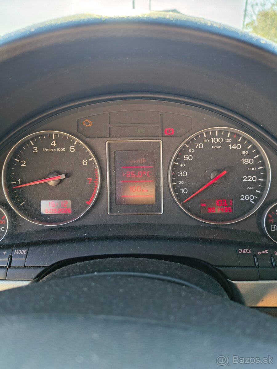 Predám Audi A4 B6 2.0 benzín,96kw ALT - 2