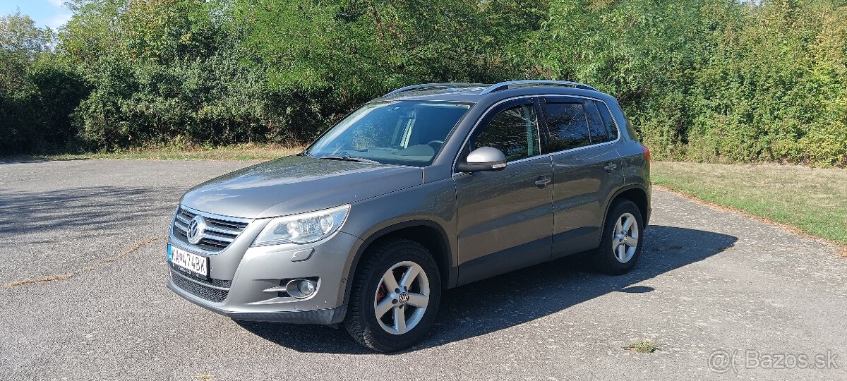 Volkswagen Tiguan 2.0 TSI A/T - 2