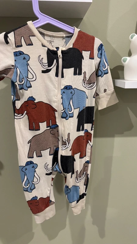 Pyžamo s mamutmi Lindex, veľ. 68 - 2