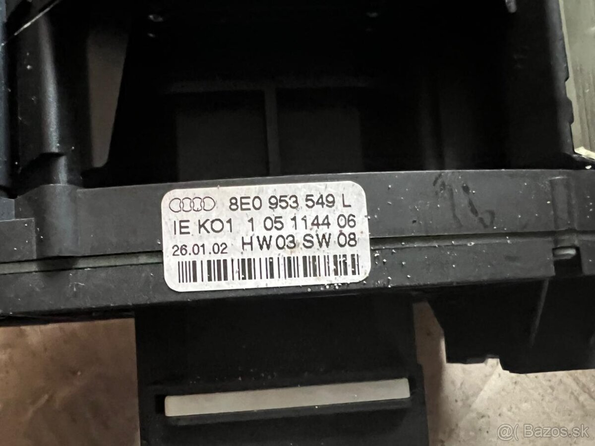 Audi, VW páčky pod volant 8E0953549L, 8E0953521D, 8E0953503C - 2