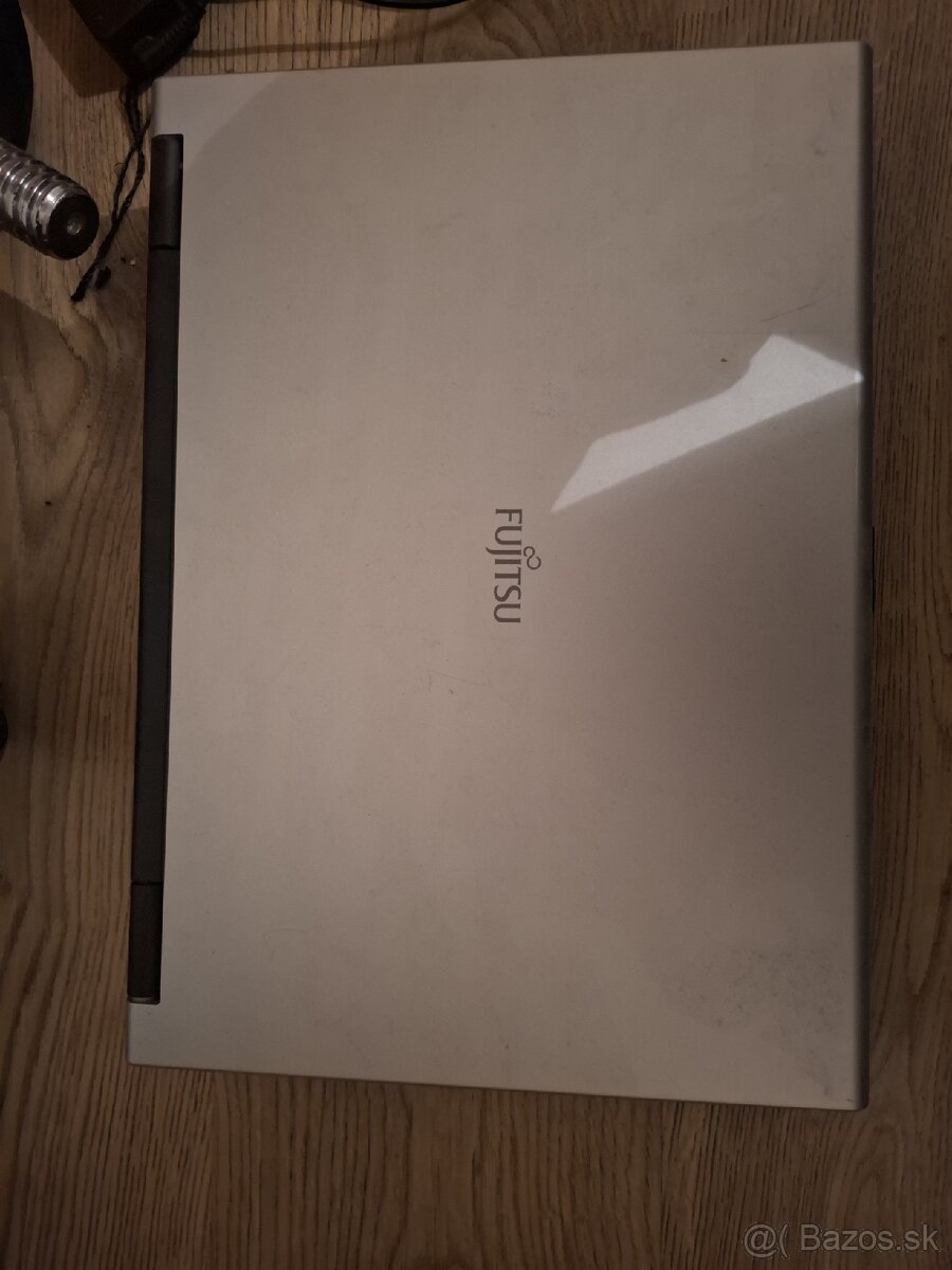 Fujitsu esprimo mobile v6555 - 2