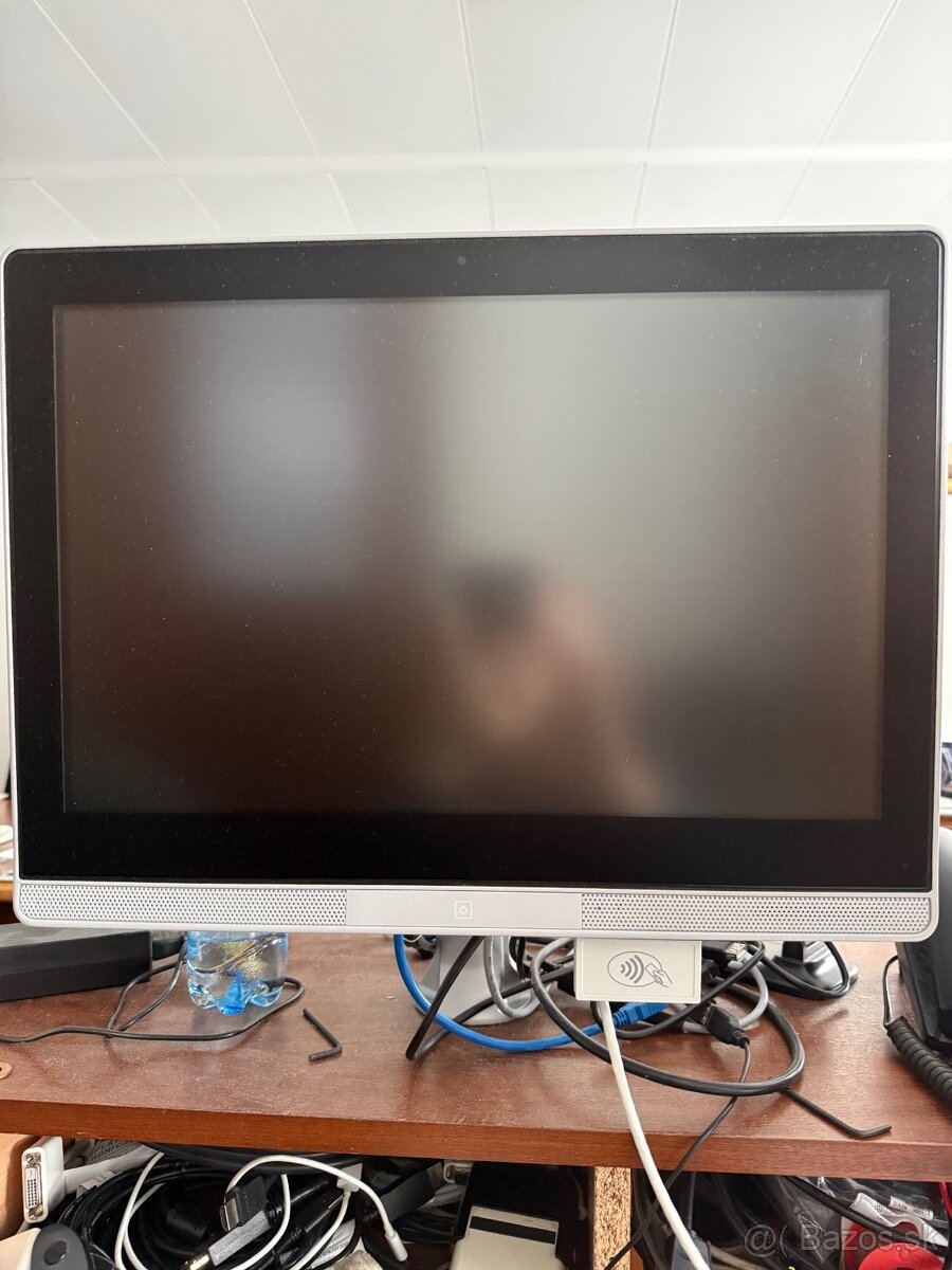 ELCOM UNIQ PC 190 – 19" All-in-One industriálny PC (6ks) - 2