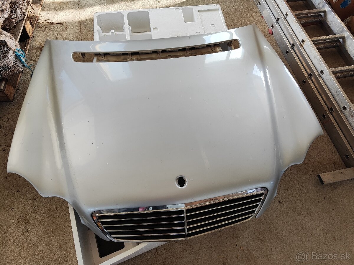 Mercedes w203 kapota - 2