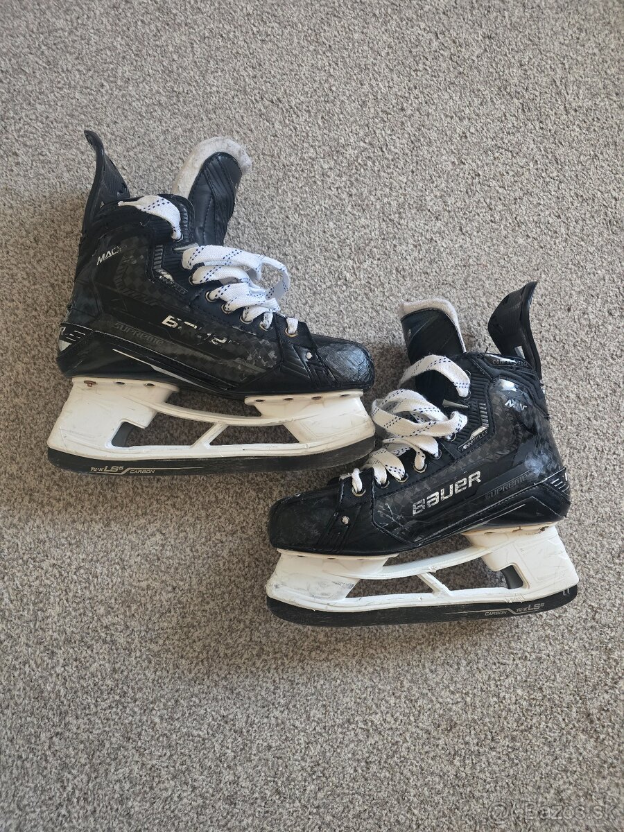 Bauer Supreme Mach custom skates - 2