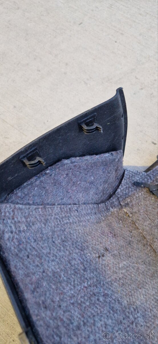 BMW e36 plasty itnerieru. - 2