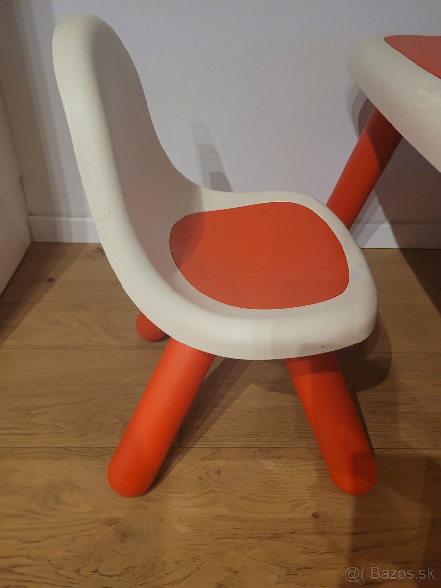 SMOBY set detsky stolik + 2 stolicky - 2